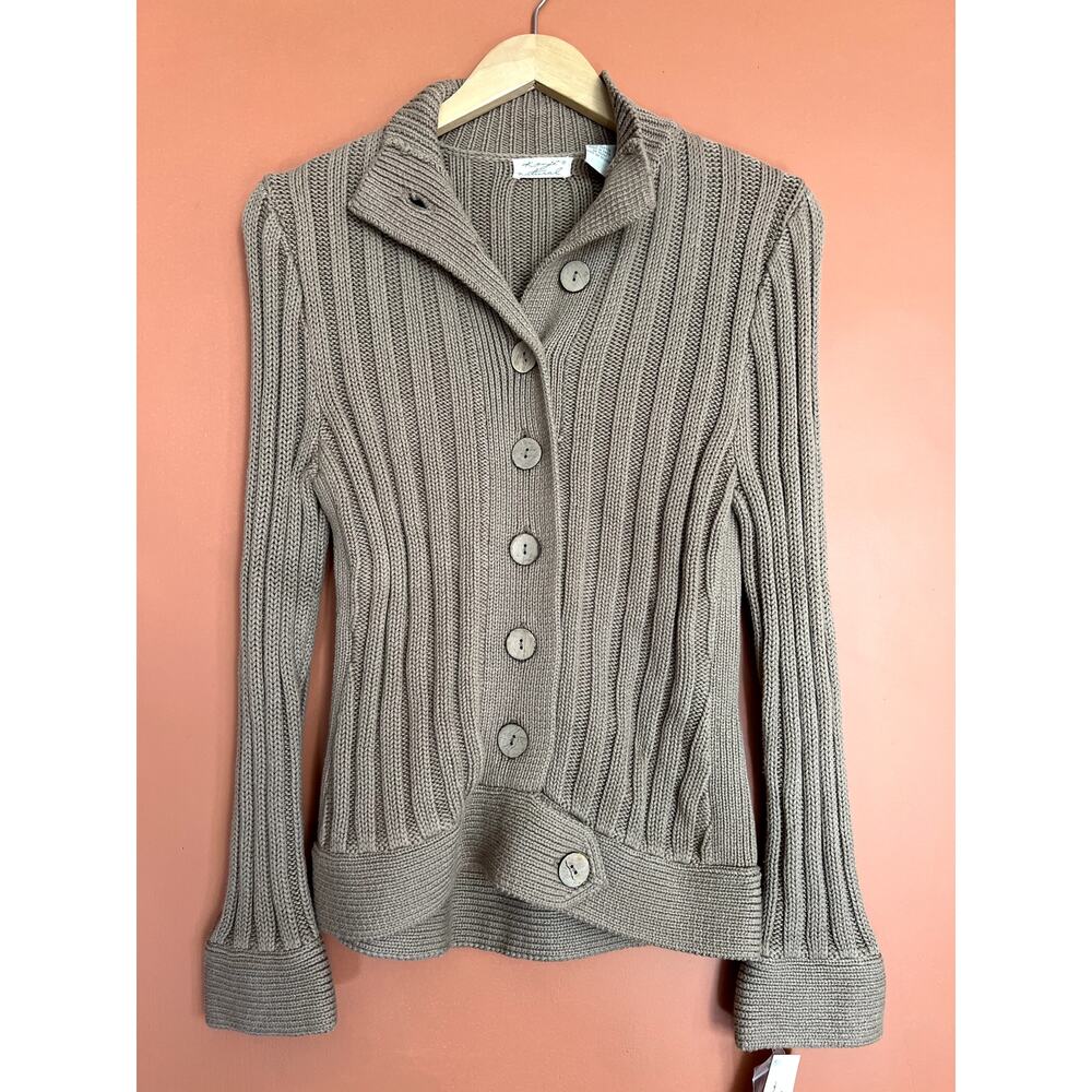 Ribbed Button-Front Women's Cardigan Sweater in Taupe